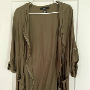 H&M green shacket w. hood and pockets size medium